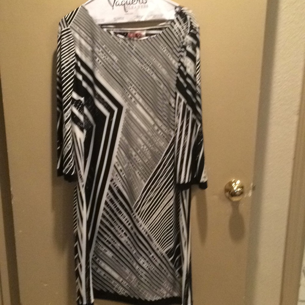 Women’s Calvin Klein dress